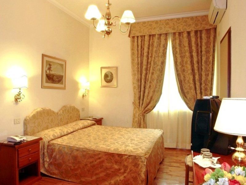 Cortina Roma